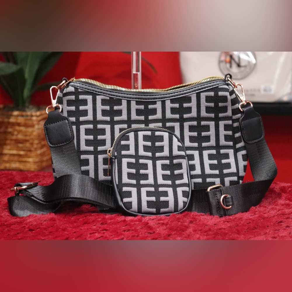 Stylish Black and Gray Patterned Women's Bag Set